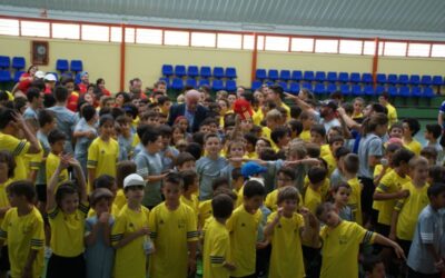 Visita de Vicente del Bosque. Imágenes por grupos de los alumnos.
